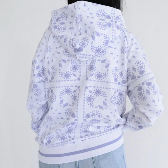 SER.O.YA Foster Hoodie Pullover  Sweater White & Purple Floral XS NWT - Picture 2 of 12
